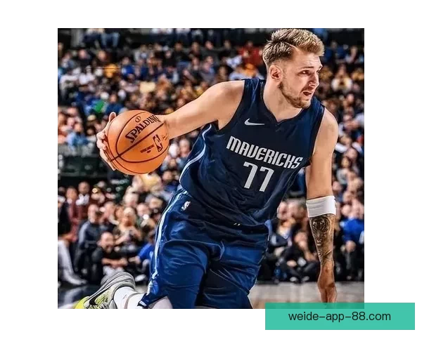 东契奇生涯单节得分20+32次追平哈登仅次库里科比历史第三